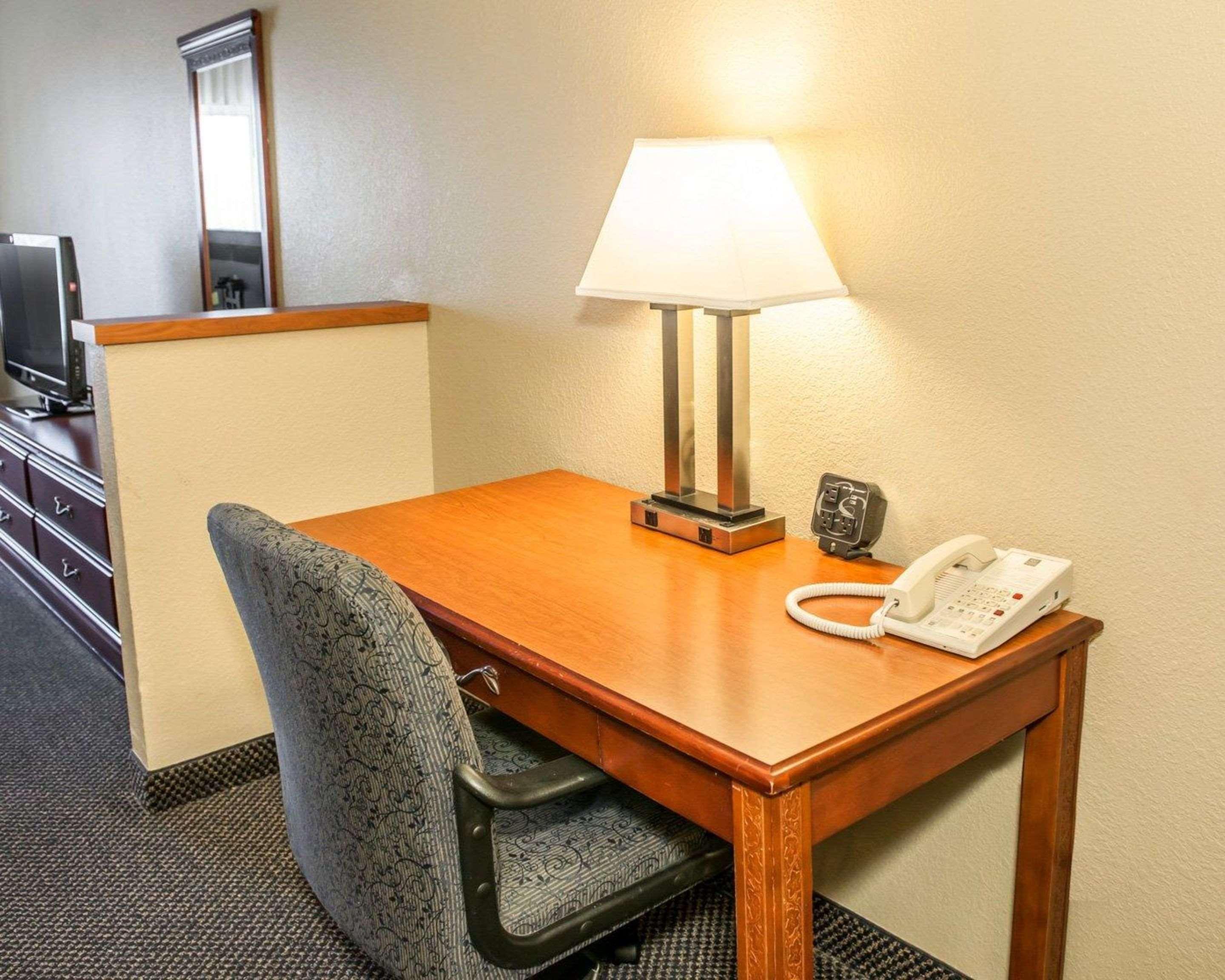 Comfort Suites Auburn Extérieur photo