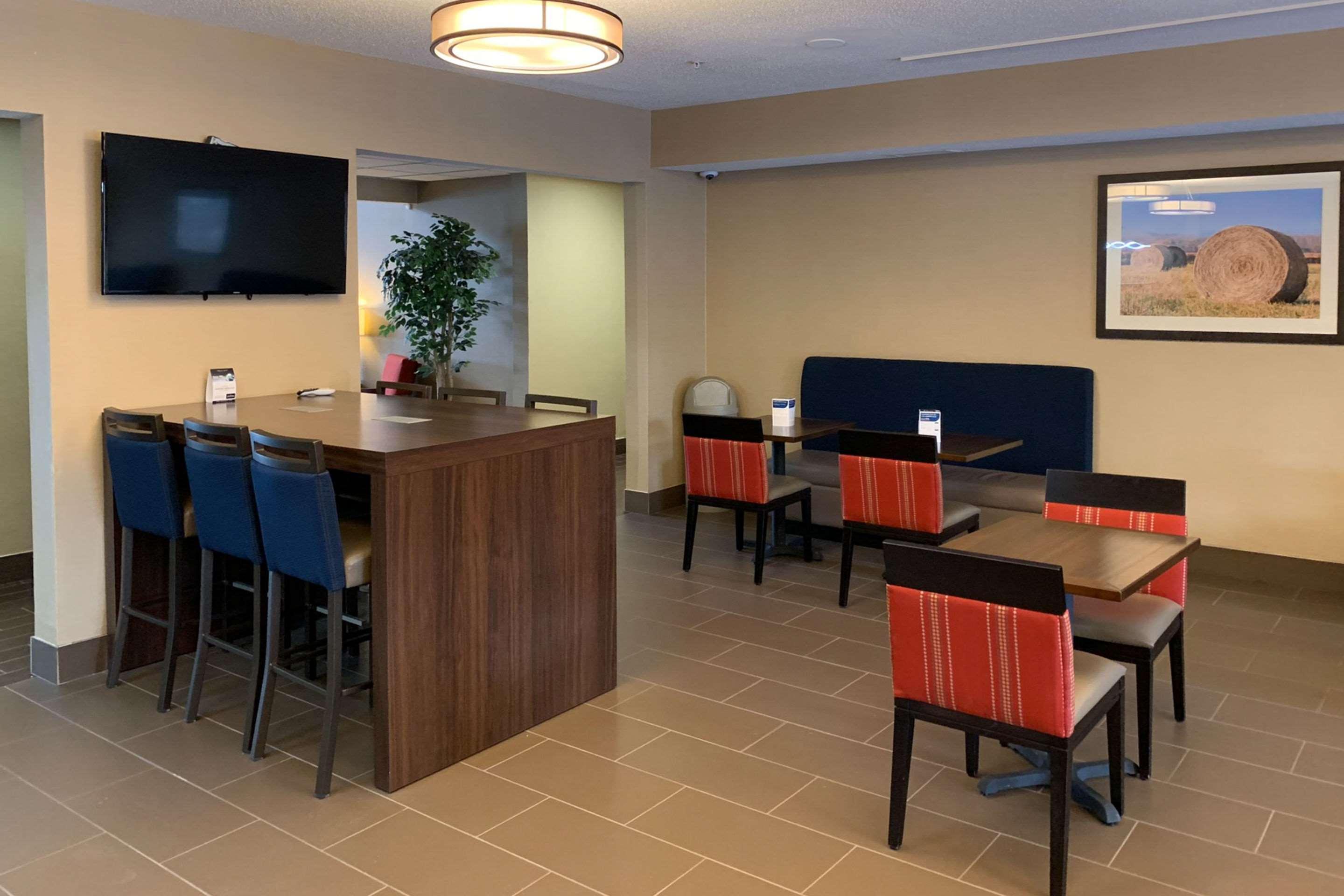 Comfort Suites Auburn Extérieur photo