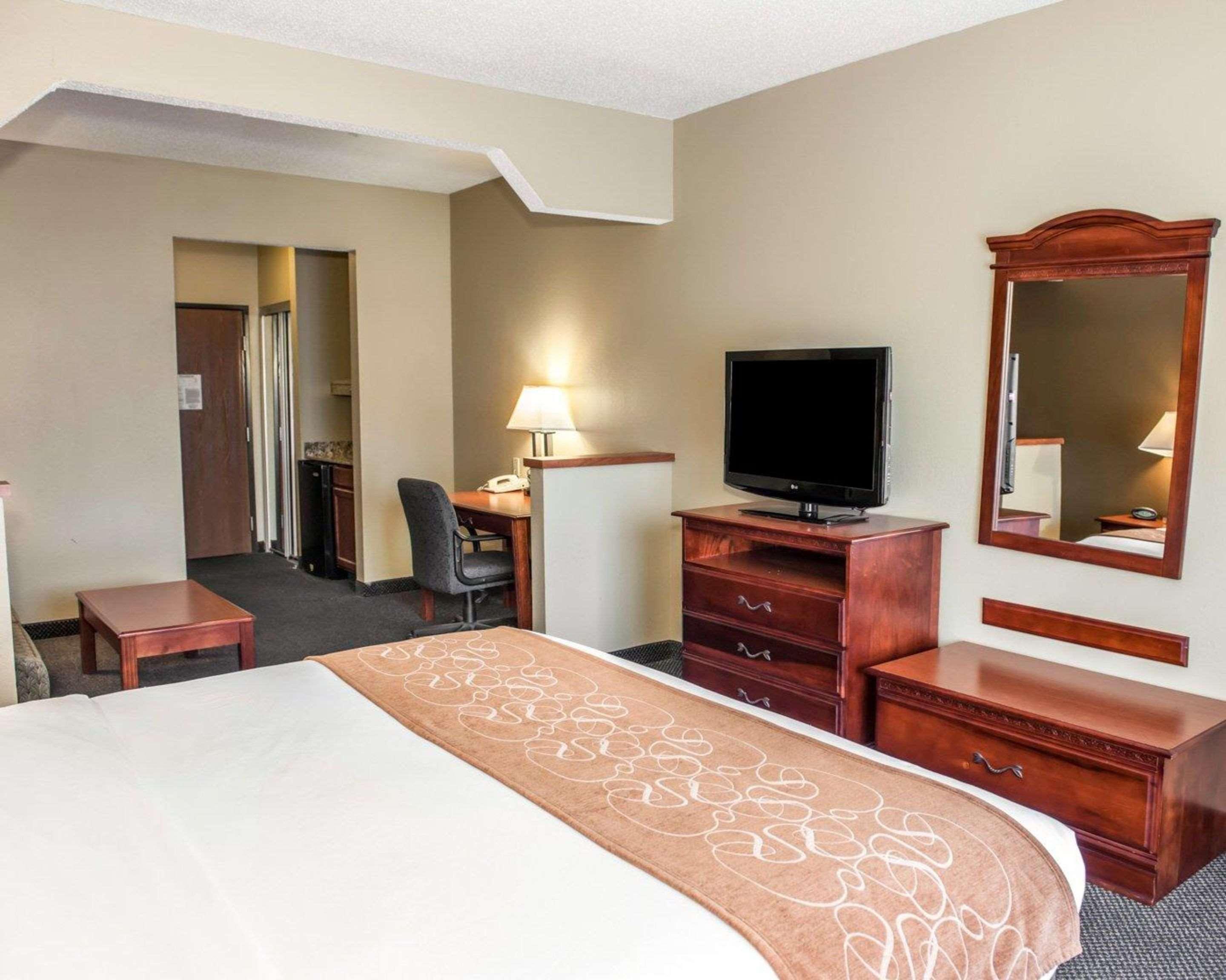 Comfort Suites Auburn Extérieur photo