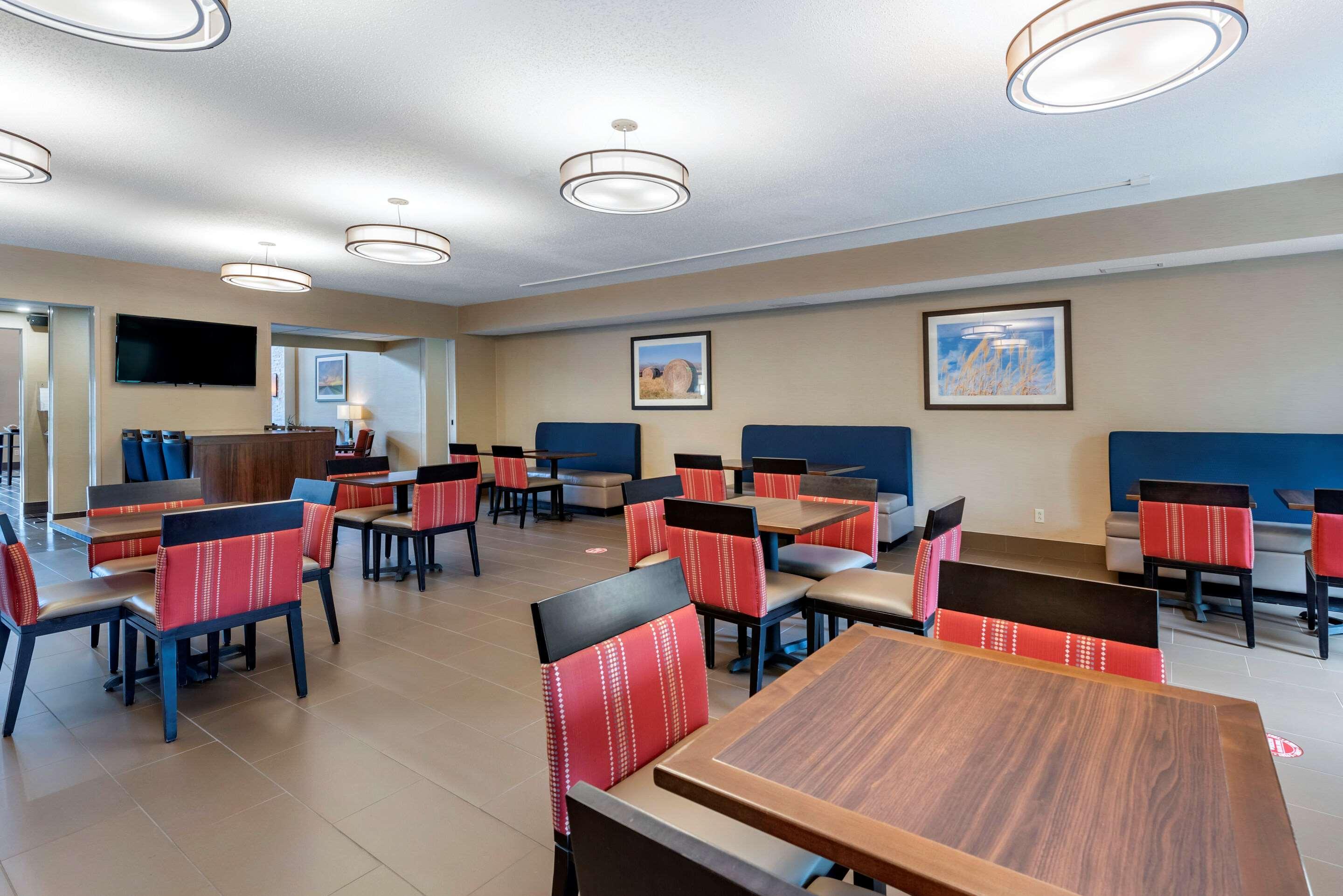 Comfort Suites Auburn Extérieur photo